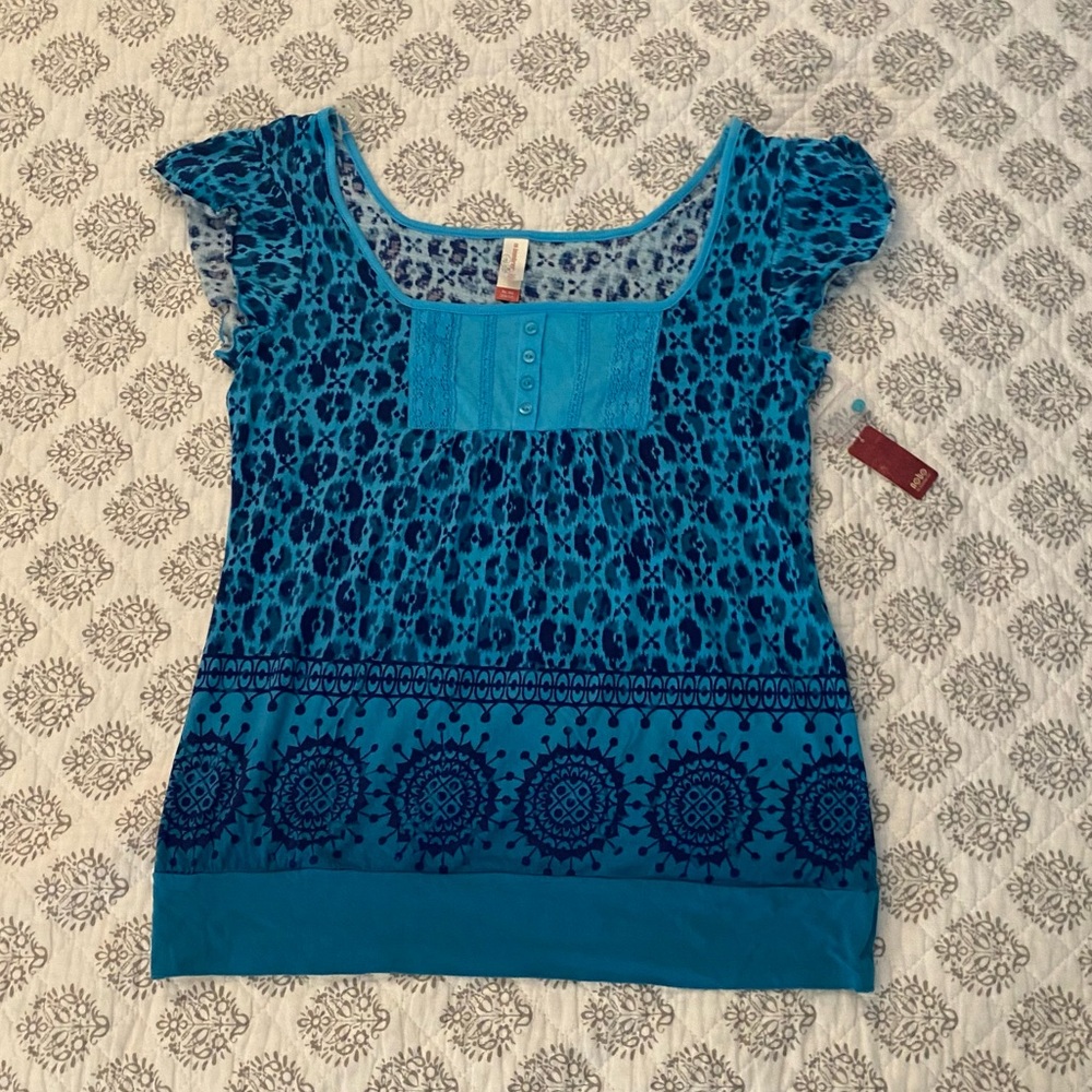 NWT 100% Cotton XL “Babydoll” style Tee Ladies